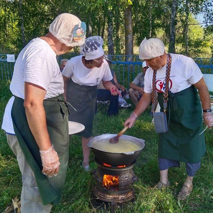 День села.