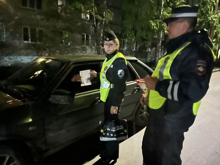 С 6 по 12 мая сотрудниками отделения ГИБДД МО МВД России «Ульяновский» выявлено 53 нарушения ПДД. С 6 по 12 мая сотрудниками отделения ГИБДД МО МВД России «Ульяновский» выявлено 53 нарушения ПДД.